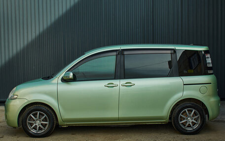 Toyota Sienta I, 2012 год, 900 000 рублей, 7 фотография