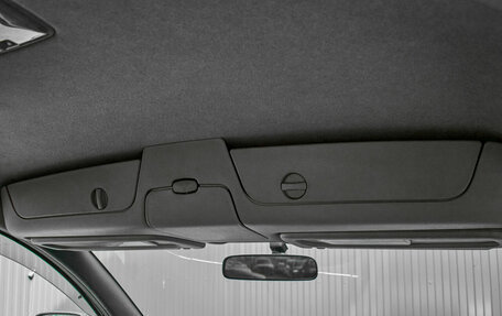 Toyota Sienta I, 2012 год, 900 000 рублей, 10 фотография