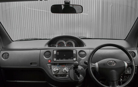 Toyota Sienta I, 2012 год, 900 000 рублей, 12 фотография
