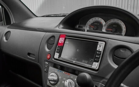 Toyota Sienta I, 2012 год, 900 000 рублей, 16 фотография
