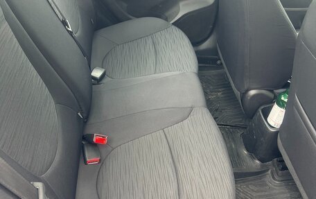 Hyundai Solaris II рестайлинг, 2016 год, 1 280 000 рублей, 6 фотография