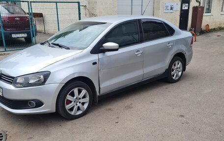 Volkswagen Polo VI (EU Market), 2011 год, 500 000 рублей, 3 фотография