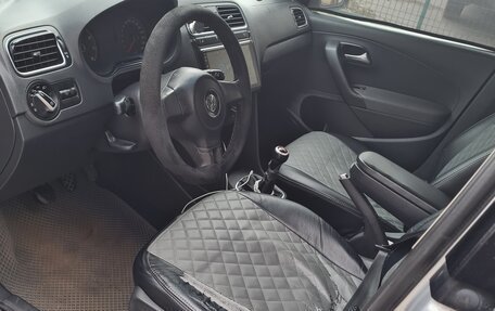 Volkswagen Polo VI (EU Market), 2011 год, 500 000 рублей, 7 фотография