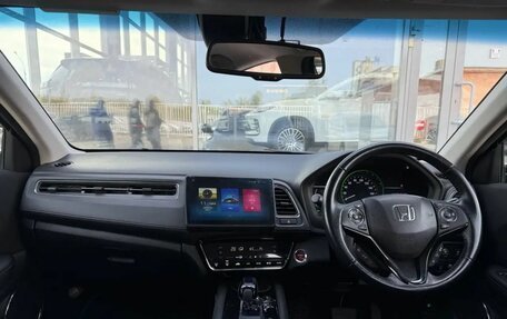 Honda Vezel, 2017 год, 1 499 000 рублей, 10 фотография