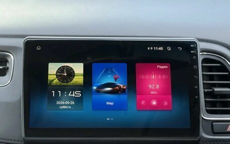 Honda Vezel, 2017 год, 1 499 000 рублей, 14 фотография