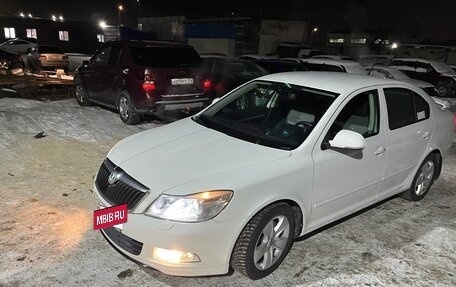 Skoda Octavia, 2010 год, 880 000 рублей, 2 фотография