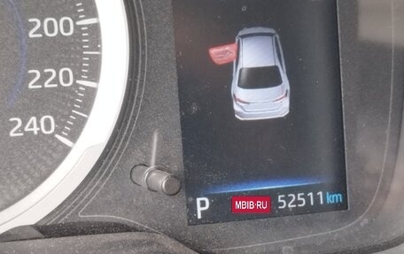 Toyota Corolla, 2022 год, 2 950 000 рублей, 10 фотография