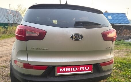 KIA Sportage III, 2011 год, 1 250 000 рублей, 3 фотография