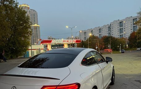 Mercedes-Benz C-Класс AMG, 2018 год, 4 000 000 рублей, 12 фотография