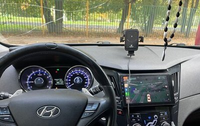 Hyundai Sonata VI, 2010 год, 900 000 рублей, 1 фотография