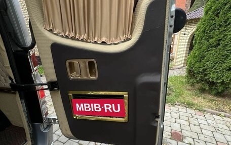 Mercedes-Benz V-Класс, 2008 год, 3 000 000 рублей, 5 фотография