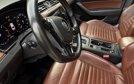 Volkswagen Passat B8 рестайлинг, 2018 год, 3 000 000 рублей, 7 фотография
