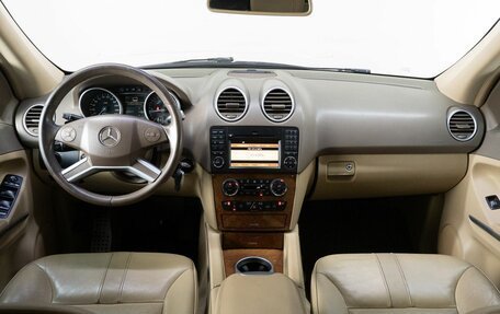 Mercedes-Benz M-Класс, 2010 год, 1 369 000 рублей, 22 фотография