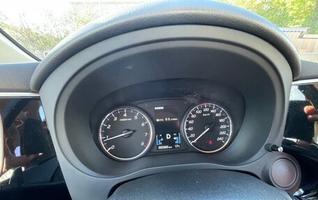 Mitsubishi Outlander III рестайлинг 3, 2014 год, 1 500 000 рублей, 8 фотография