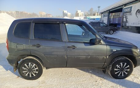 Chevrolet Niva I рестайлинг, 2020 год, 820 000 рублей, 6 фотография