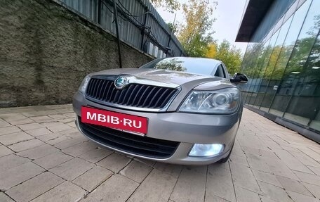 Skoda Octavia, 2011 год, 1 050 000 рублей, 2 фотография