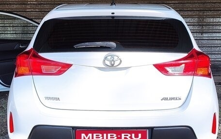 Toyota Auris II, 2013 год, 1 450 000 рублей, 1 фотография