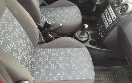 Ford Fusion I, 2005 год, 310 000 рублей, 2 фотография