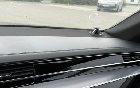 Audi A8, 2021 год, 7 500 000 рублей, 8 фотография