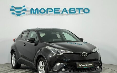 Toyota C-HR I рестайлинг, 2019 год, 2 420 000 рублей, 3 фотография