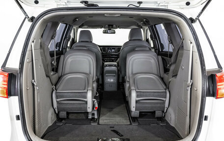 KIA Carnival III, 2019 год, 2 499 000 рублей, 30 фотография