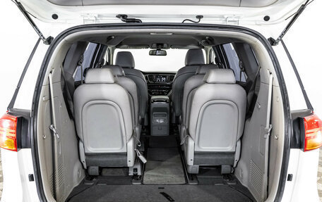 KIA Carnival III, 2019 год, 2 499 000 рублей, 29 фотография