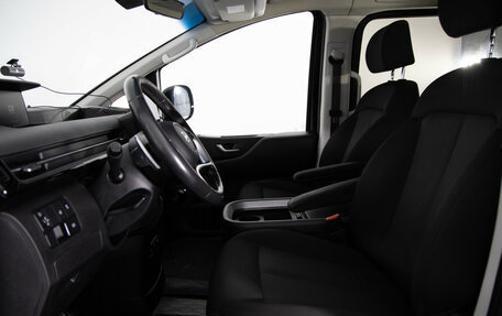 Hyundai Staria, 2021 год, 3 499 000 рублей, 12 фотография