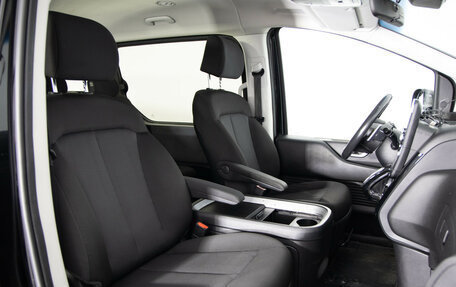 Hyundai Staria, 2021 год, 3 499 000 рублей, 13 фотография