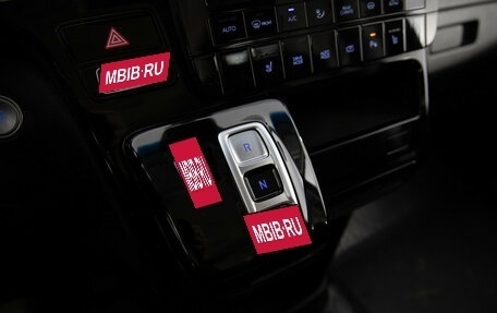 Hyundai Staria, 2021 год, 3 499 000 рублей, 19 фотография