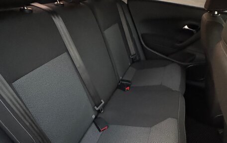 Volkswagen Polo VI (EU Market), 2015 год, 850 000 рублей, 9 фотография