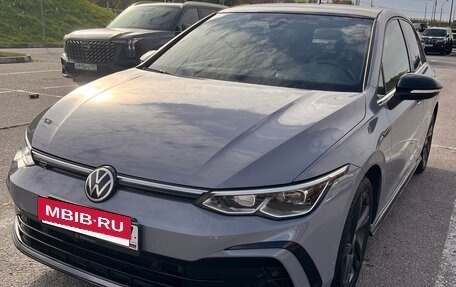 Volkswagen Golf VIII, 2020 год, 2 680 000 рублей, 5 фотография