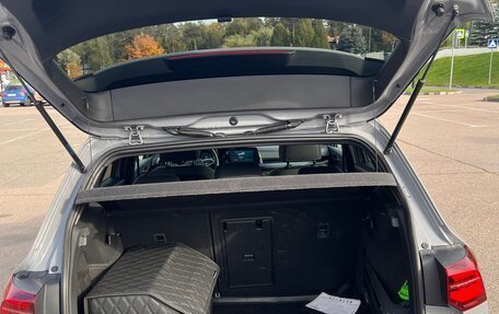 Volkswagen Golf VIII, 2020 год, 2 680 000 рублей, 13 фотография