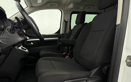 Peugeot Traveller I, 2021 год, 3 200 000 рублей, 9 фотография