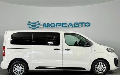 Peugeot Traveller I, 2021 год, 3 200 000 рублей, 4 фотография