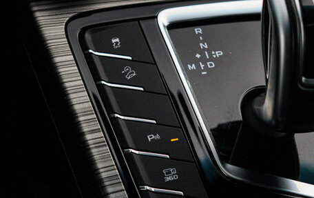 Geely Atlas, 2024 год, 2 230 000 рублей, 14 фотография