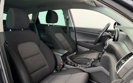 Hyundai Tucson III, 2020 год, 2 300 000 рублей, 28 фотография