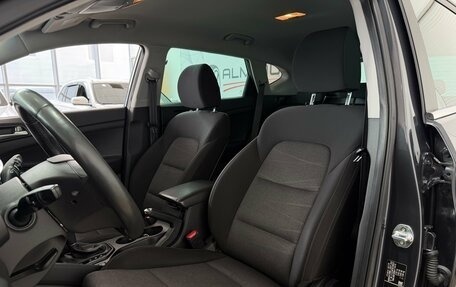 Hyundai Tucson III, 2020 год, 2 300 000 рублей, 32 фотография
