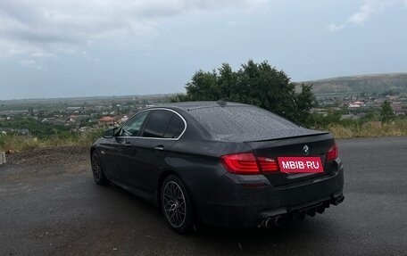 BMW 5 серия, 2010 год, 1 350 000 рублей, 11 фотография