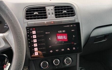 Volkswagen Polo VI (EU Market), 2016 год, 1 050 000 рублей, 6 фотография