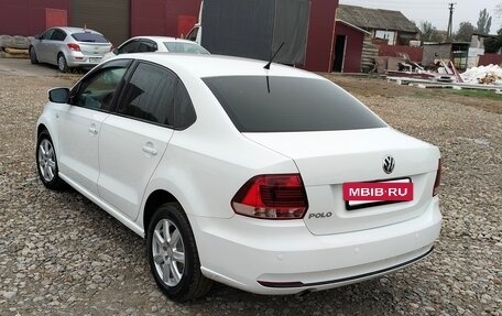 Volkswagen Polo VI (EU Market), 2016 год, 1 050 000 рублей, 4 фотография
