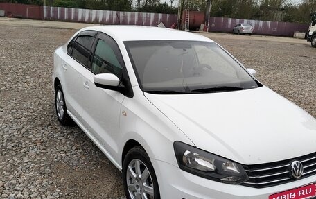 Volkswagen Polo VI (EU Market), 2016 год, 1 050 000 рублей, 2 фотография