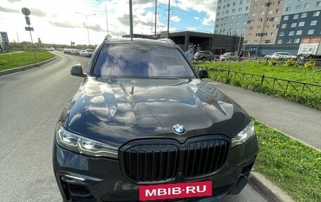 BMW X7, 2020 год, 7 000 000 рублей, 2 фотография