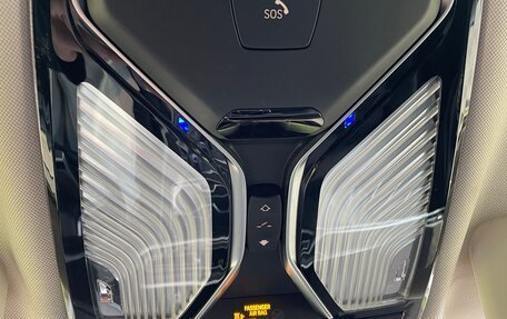 BMW X7, 2020 год, 7 000 000 рублей, 38 фотография