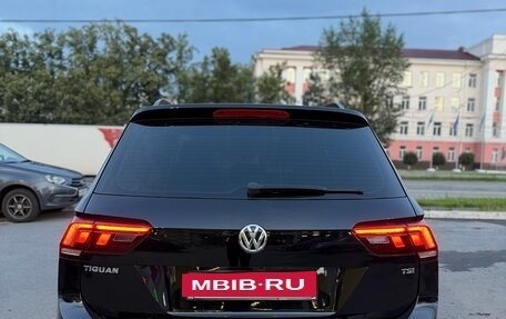 Volkswagen Tiguan II, 2017 год, 1 930 000 рублей, 5 фотография