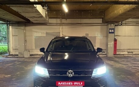 Volkswagen Tiguan II, 2017 год, 1 930 000 рублей, 16 фотография