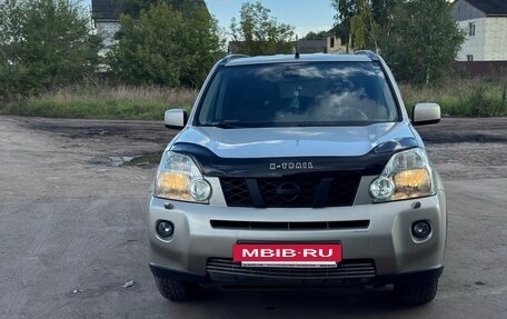 Nissan X-Trail, 2008 год, 900 000 рублей, 2 фотография
