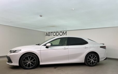 Toyota Camry, 2023 год, 3 400 000 рублей, 5 фотография