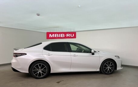 Toyota Camry, 2023 год, 3 400 000 рублей, 6 фотография