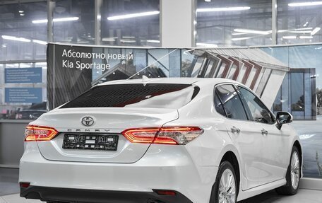 Toyota Camry, 2019 год, 2 399 000 рублей, 6 фотография