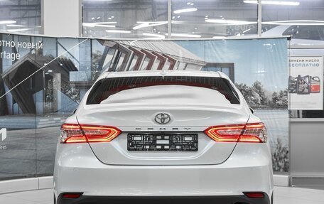 Toyota Camry, 2019 год, 2 399 000 рублей, 5 фотография